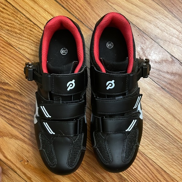 Peloton cycling shoes. Size 38. - Picture 2 of 3